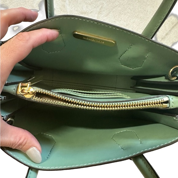 Michael Kors Green Leather Satchel Bag with Adjustable Strap and Dust Bag - Picture 6 of 9